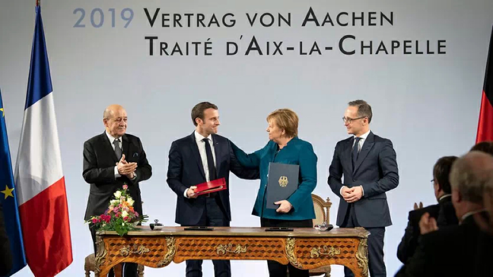 Emmanuel Macron et Angela Merkel : photo Bundesregierung