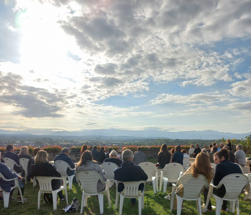 Dimanche, 8H, concert/croissant/lever de soleil -15.09 Ville haute de Breisach au Klostergarten à Breisach